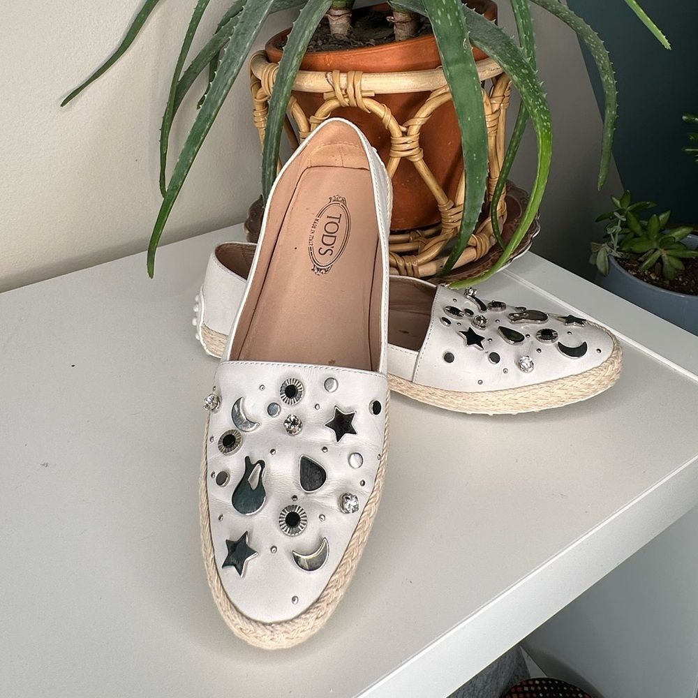 TOD’S White Leather Espadrille Loafers Star Moon Studded Driving Flats 36.5/6.5